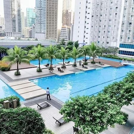 Makati Jazz Mall Bel Air Manila Exterior photo